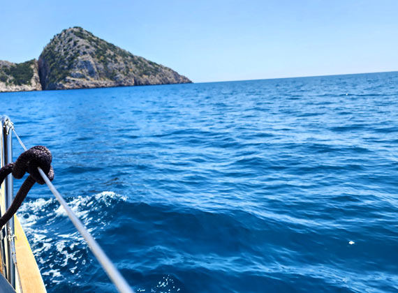 Путешествие на яхте по Средиземному морю ᐈ Tortuga Tours