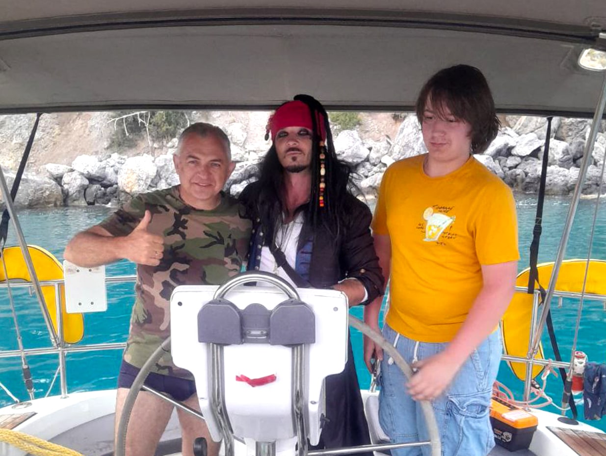 Обучение управлением яхтой Черная Жемчужина ᐈ Tortuga Tours